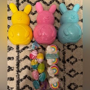NEW! Easter Bunny 10" Hollow Fillable Containers set with 12 fillable eggs